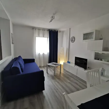 White And Blue Apartament *