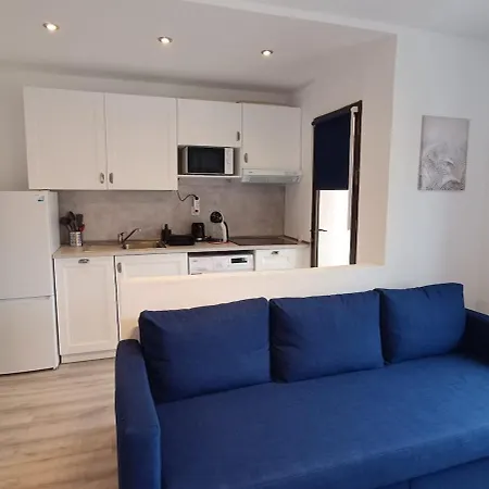 White And Blue Apartament *